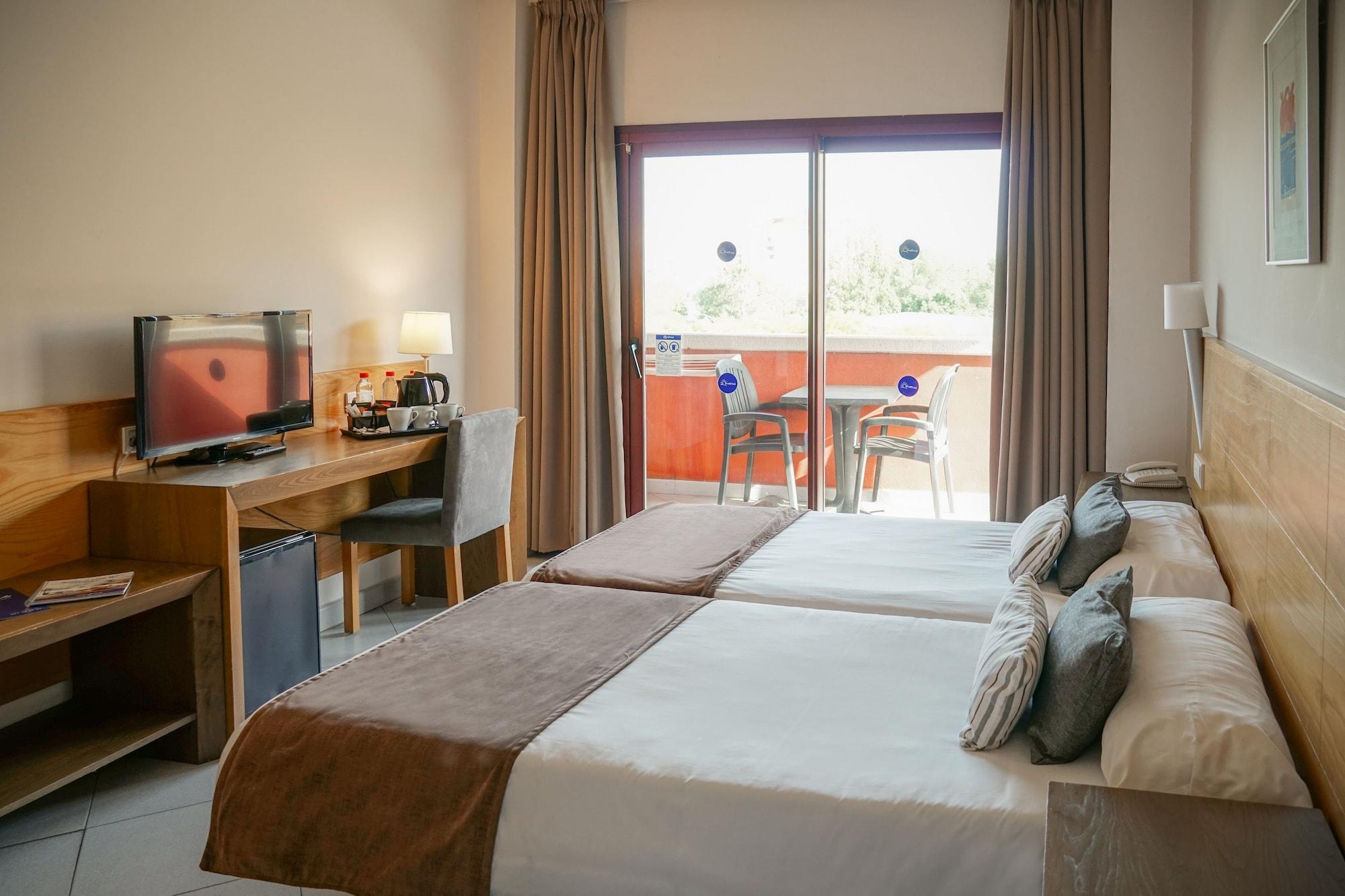 Hotel Ohtels Campo De Gibraltar La Línea de la Concepción Exterior foto